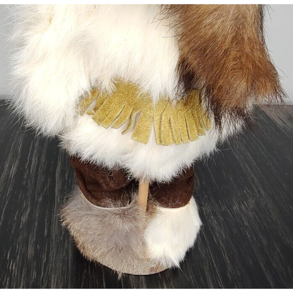 Vintage Cheeky 13" Inuit Eskimo Doll Canadian Indian Handmade with Real Fur (?) - Picture 11 of 11